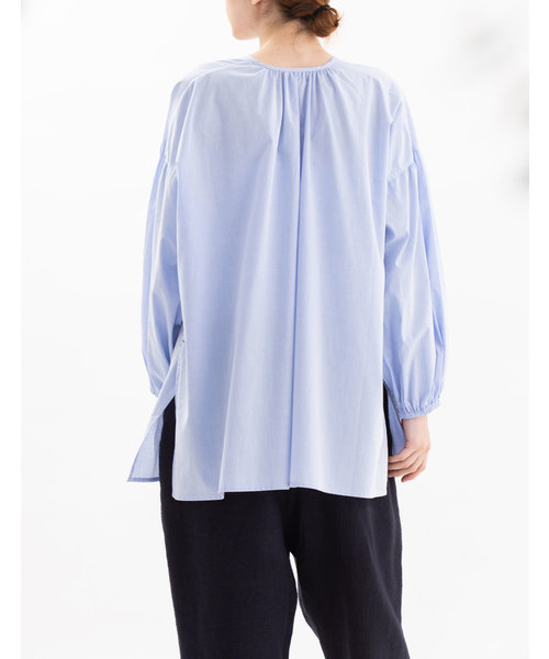 nop de nod(ノップドゥノッド)の「2wayスモックチュニックブラウス(シャツ/ブラウス・レディース・オフホワイト/ブラック/ブルー・3)」の13枚目の写真
