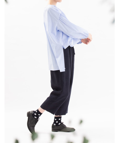 nop de nod(ノップドゥノッド)の「2wayスモックチュニックブラウス(シャツ/ブラウス・レディース・オフホワイト/ブラック/ブルー・3)」の10枚目の写真