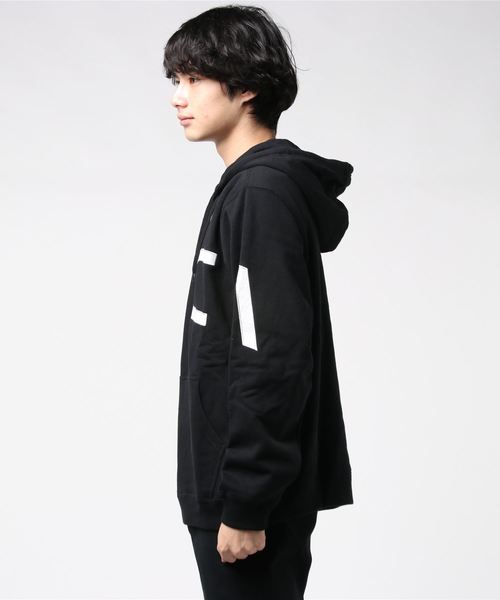 RVCA（ルーカ）の「AJ042-014 プルオーバースウェットパーカー
