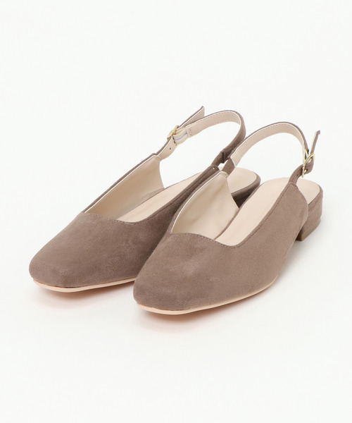 ikka（イッカ）の「バックストラップシューズ（パンプス・レディース・ベージュ/パープル/キャメル・M/L）」の2枚目の写真