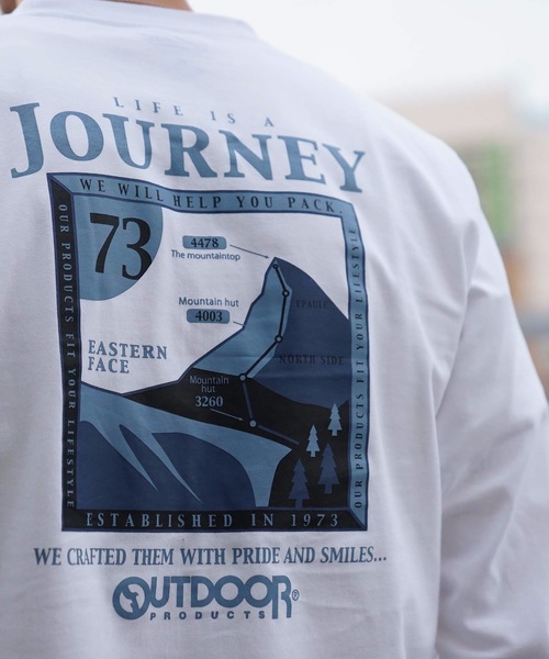 OUTDOOR PRODUCTS APPAREL(アウトドアプロダクツアパレル)の「カジュアルグラフィック ユニセックスデザイン プリントロングTシャツカットソー(Tシャツ/カットソー・メンズ・ブラウン/ホワイト系その他/ホワイト/ネイビー・MEDIUM/X-LARGE/SMALL/LARGE)」の10枚目の写真