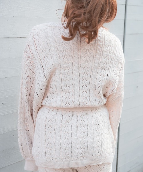 VANNIE U（ヴァニーユー）の「VANNIE U  リラックスニットカーディガン（ニット/セーター・レディース・ライトグリーン/アイボリー/ライトパープル・FREE）」の4枚目の写真