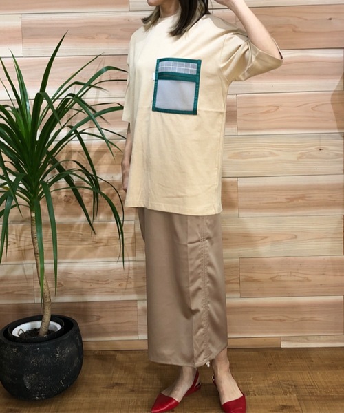 SUPERTHANKS（スーパーサンクス）の「メッシュポケットオーバーサイズビッグシルエットTシャツ（ユニセックス）（Tシャツ/カットソー・メンズ・ホワイト/ベージュ/ブラック×ブラック/ブラック×レッド・SMALL/MEDIUM/LARGE）」の12枚目の写真