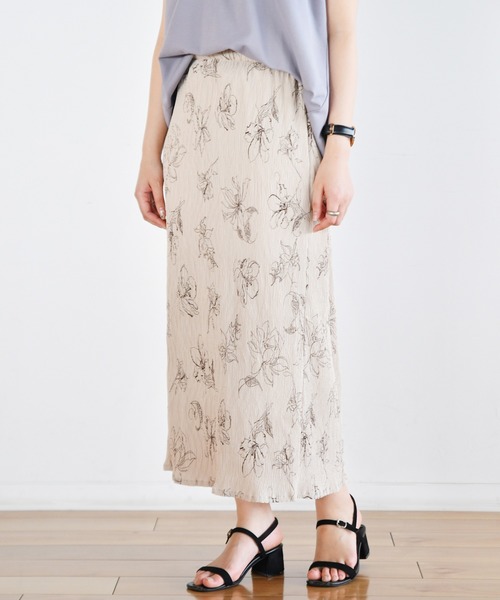 Ambre Neige（アンブルネージュ）の「プリーツＩラインスカート／【WEB/EC限定商品】（スカート・レディース・ブラック/オフホワイト/グリーン系その他・FREE）」の2枚目の写真