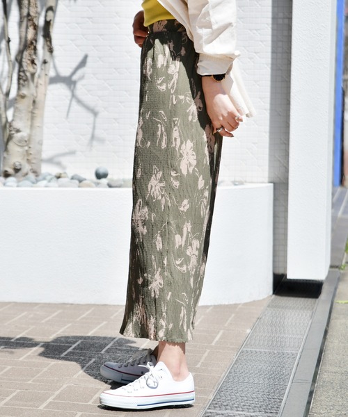 Ambre Neige（アンブルネージュ）の「プリーツＩラインスカート／【WEB/EC限定商品】（スカート・レディース・ブラック/オフホワイト/グリーン系その他・FREE）」の10枚目の写真