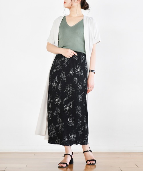 Ambre Neige（アンブルネージュ）の「プリーツＩラインスカート／【WEB/EC限定商品】（スカート・レディース・ブラック/オフホワイト/グリーン系その他・FREE）」の15枚目の写真