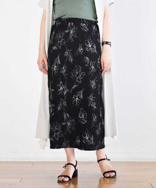 Ambre Neige（アンブルネージュ）の「プリーツＩラインスカート／【WEB/EC限定商品】（スカート・レディース・ブラック/オフホワイト/グリーン系その他・FREE）」の17枚目の写真