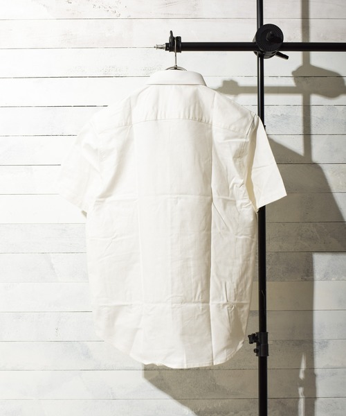 ARCHIVER(アーカイバ)の「【W】【it】【select ITEM】ストレッチオックスフォード半袖シャツ(シャツ/ブラウス・レディース・オフホワイト/ベージュ/ブラック/ブルー/グレー/サックスブルー/ネイビー/オリーブドラブ・MEDIUM/LARGE/X-LARGE)」の17枚目の写真