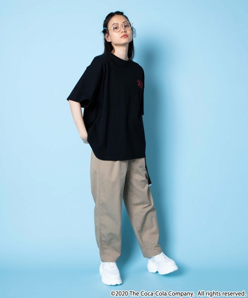 Coca Cola(コカコーラ)の「∴WEGO/COCA-COLA バックプリントTシャツ(Tシャツ/カットソー・レディース・ホワイト/ブラック・FREE)」の7枚目の写真