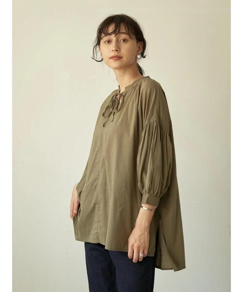 earth music&ecology(アースミュージックアンドエコロジー)の「綿レーヨンカフタンチュニック *(Tシャツ/カットソー・レディース・アイボリー/ベージュ/テラコッタ/カーキ・FREE)」の6枚目の写真