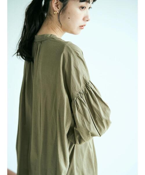 earth music&ecology(アースミュージックアンドエコロジー)の「綿レーヨンカフタンチュニック *(Tシャツ/カットソー・レディース・アイボリー/ベージュ/テラコッタ/カーキ・FREE)」の9枚目の写真