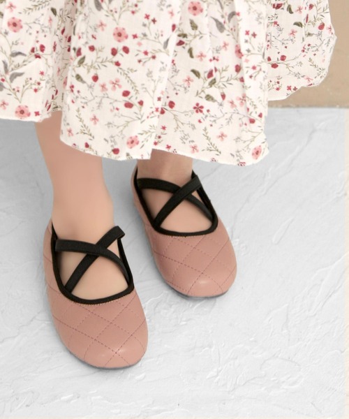 SOROTTO(ソロット)の「【ママとお揃い】キルティングクロスバレエシューズ(バレエシューズ・キッズ・ブラック/グレー/パープル/アイボリー/ブルー/ピンク/ブラック系その他/ホワイト系その他/ライトブラウン/ブラウン/ブラウン系その他・16.0cm/17.0cm/18.0cm/19.0cm/20.0cm/21.0cm/22.0cm)」の11枚目の写真