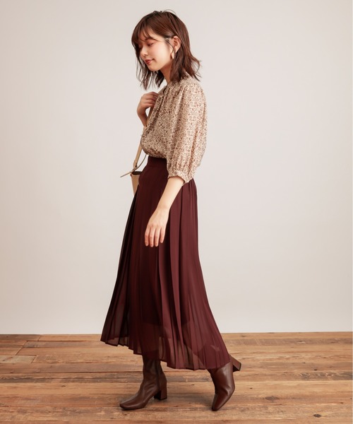 natural couture（ナチュラルクチュール）の「【WEB限定カラー有り】モードな太ピッチダブルプリーツスカート（スカート・レディース・ベージュ/ブラウン/ピンク/イエロー/ブルー・FREE）」の7枚目の写真