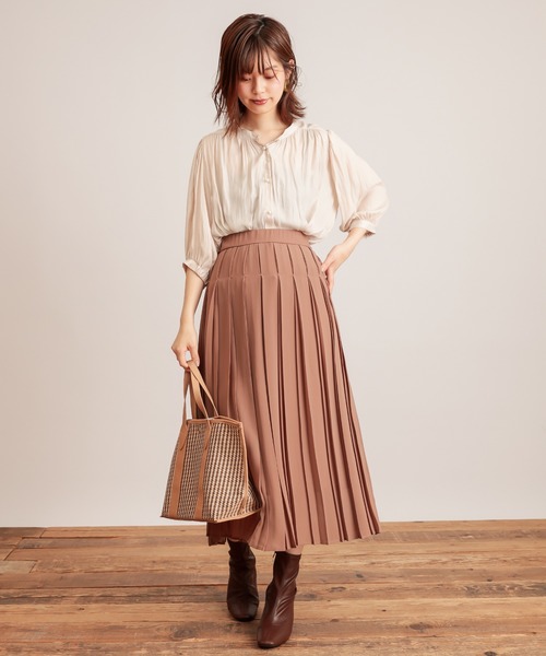 natural couture（ナチュラルクチュール）の「【WEB限定カラー有り】モードな太ピッチダブルプリーツスカート（スカート・レディース・ベージュ/ブラウン/ピンク/イエロー/ブルー・FREE）」の11枚目の写真