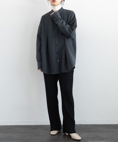 Aunt Marie's（アントマリーズ）の「タックバンドカラーシャツジャケット 2020aw / AUNT MARIE'S（シャツ/ブラウス・レディース・チャコールグレー/ブラウン/アイボリー・FREE）」の10枚目の写真