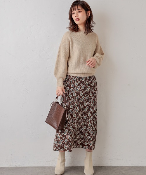 natural couture(ナチュラルクチュール)の「オリエンタル柄マーメイドフレアスカート(スカート・レディース・ブラック/ブラウン・FREE)」の9枚目の写真