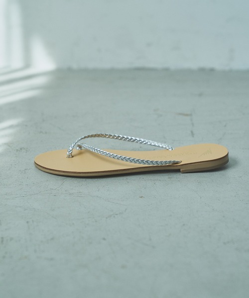 NICOLAS LAINAS アシンメトリーサンダル（サンダル）｜NICOLAS LAINAS（ニコラスライナス）