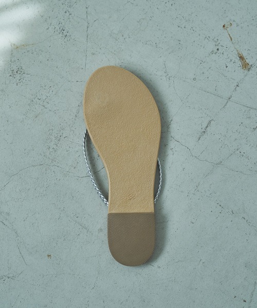 NICOLAS LAINAS アシンメトリーサンダル（サンダル）｜NICOLAS LAINAS（ニコラスライナス）