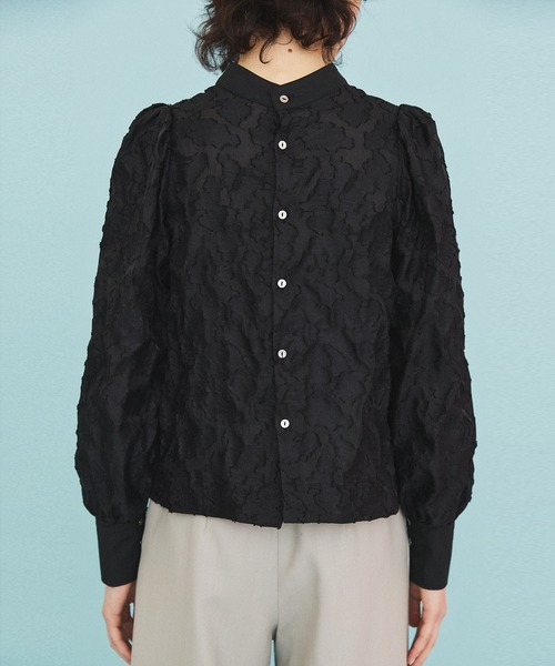 INella（イネラ）の「【INella(イネラ)】2WAYハイネックシアーブラウス