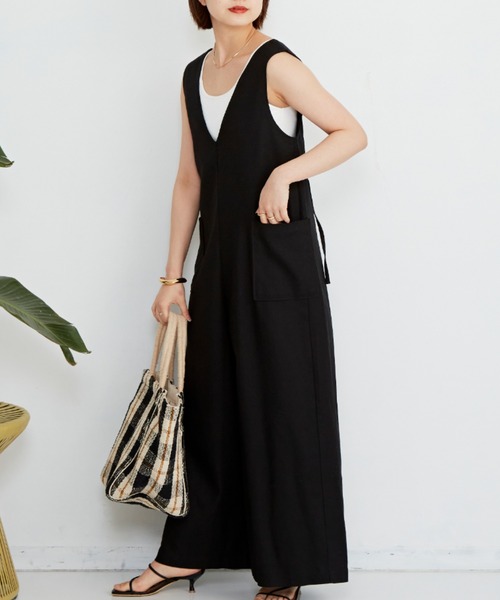 Auntie Rosa Holiday（アンティローザホリデー）の「バックシャンリネンサロペット（サロペット/オーバーオール・レディース・ブラック/モカ/ナチュラル・FREE）」の12枚目の写真