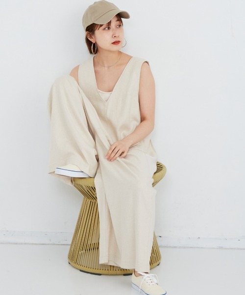 Auntie Rosa Holiday（アンティローザホリデー）の「バックシャンリネンサロペット（サロペット/オーバーオール・レディース・ブラック/モカ/ナチュラル・FREE）」の4枚目の写真