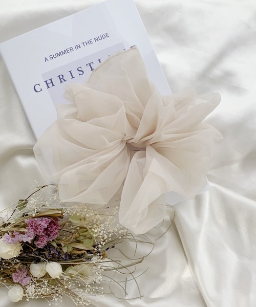 Loueme(ルエム)の「シアービッグシュシュ(シュシュ・レディース・ベージュ/ライトピンク/アイボリー/パープル/ブルー・FREE)」の9枚目の写真