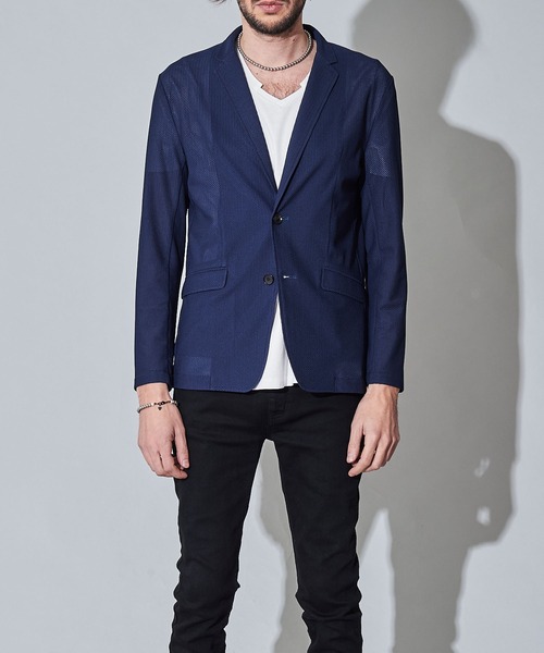 NO ID.(ノーアイディ)の「【NO ID.】Mesh Jersey 2B Jacket / メッシュ ジャージー 2ボタン ジャケット(テーラードジャケット・メンズ・ブラック/ネイビー・1/2)」の3枚目の写真