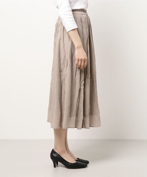 Honeys（ハニーズ）の「ロングギャザースカート（スカート・レディース・ネイビー/ブルー系その他/スミクロ/イエロー/ピンク系その他/ベージュ/オレンジ/ブルーグリーン・L/M/S）」の17枚目の写真