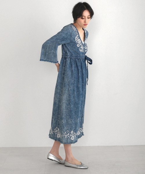 Bou Jeloud ブージュルード の デニム刺繍2wayワンピース ワンピース Wear