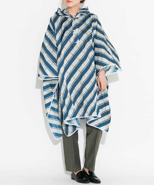 ameme（アメメ）の「Danke　RAIN CAPE∴（ポンチョ・レディース・ホワイト/ブラック/その他2/オレンジ/イエロー/グリーン/ネイビー・-）」の14枚目の写真