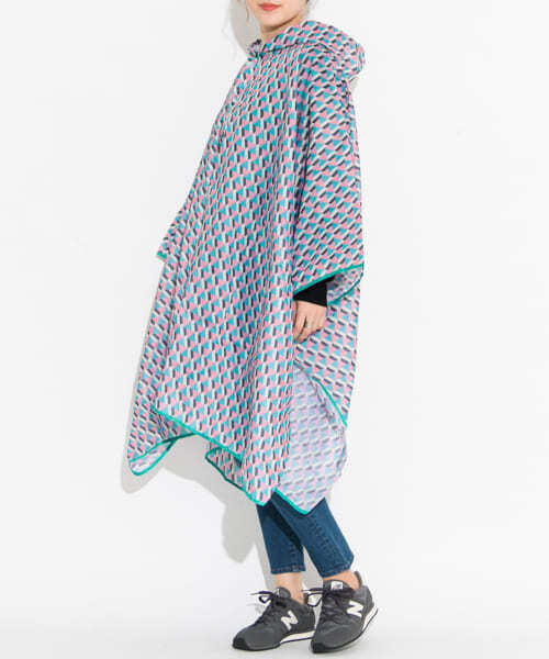 ameme（アメメ）の「Danke　RAIN CAPE∴（ポンチョ・レディース・ホワイト/ブラック/その他2/オレンジ/イエロー/グリーン/ネイビー・-）」の17枚目の写真