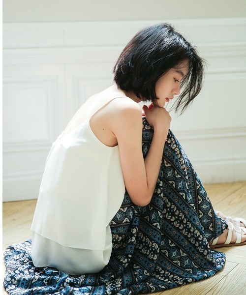 yuue' ( wear )(ユーイ)の「レイヤードシンプルキャミソール(キャミソール・レディース・ホワイト/レッド・FREE)」の4枚目の写真