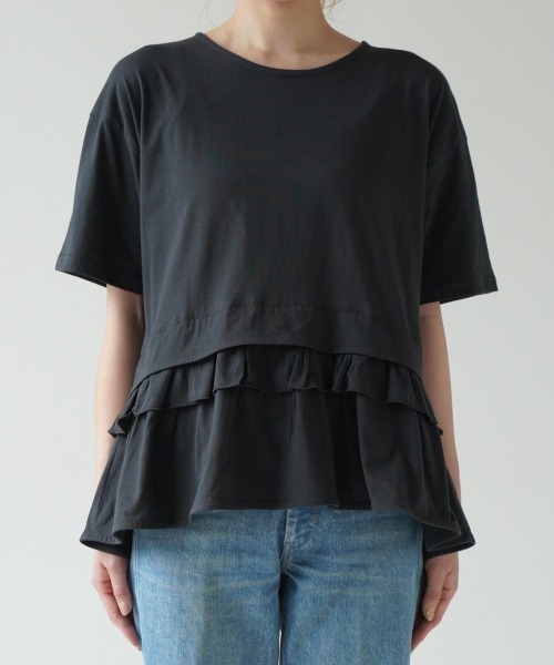 LUPILIEN(ルピリアン)の「クールタッチ素材レイヤードカットソー(Tシャツ/カットソー・レディース・チャコールグレー/ライトベージュ/オフホワイト・FREE)」の13枚目の写真