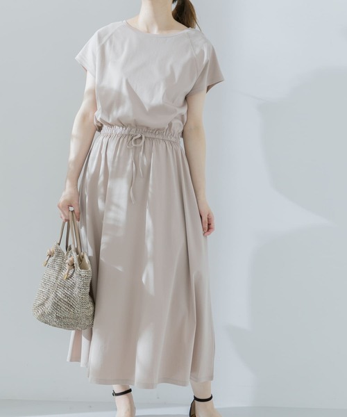 URBAN RESEARCH Sonny Label（アーバンリサーチサニーレーベル）の「【WEB限定】フレンチラグランフレアワンピース（ワンピース・レディース・ネイビー/グレー系その他/ピンクベージュ・FREE）」の10枚目の写真