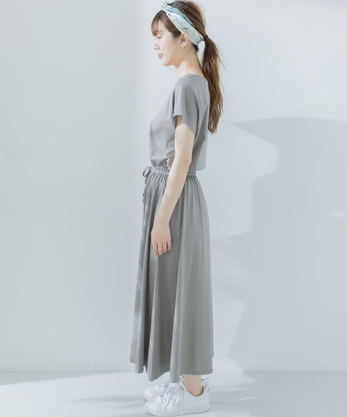 URBAN RESEARCH Sonny Label（アーバンリサーチサニーレーベル）の「【WEB限定】フレンチラグランフレアワンピース（ワンピース・レディース・ネイビー/グレー系その他/ピンクベージュ・FREE）」の19枚目の写真