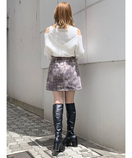 dazzlin(ダズリン)の「ジャカードランダムミニスカート(スカート・レディース・グレー/ベージュ・SMALL/MEDIUM)」の7枚目の写真