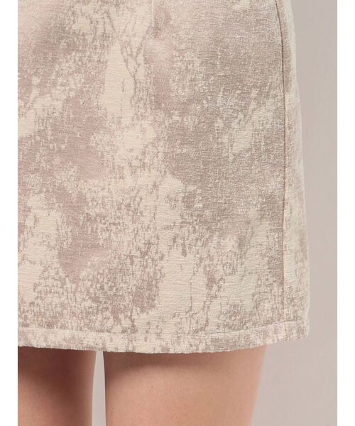dazzlin(ダズリン)の「ジャカードランダムミニスカート(スカート・レディース・グレー/ベージュ・SMALL/MEDIUM)」の13枚目の写真