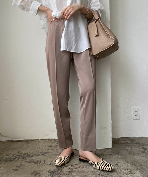 CAPRICIEUX LE'MAGE(カプリシューレマージュ)の「NEWイージータックパンツ(その他パンツ・レディース・レッド/モカ/グレー/ブラック/ピンク・36/40/38)」の3枚目の写真