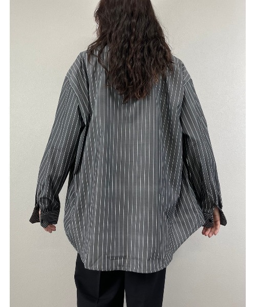 ASTRAL（アストラル）の「【Astral】stripe oversized long sleeve shirt（シャツ/ブラウス・メンズ・スカイブルー/ダークグレー・ONE SIZE）」の7枚目の写真