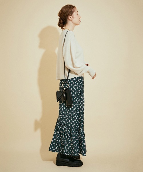 MADEMOISELLE ROPE'（マドモアゼル ロペ）の「<春まで使える>アシンメトリーフラワーティアードスカート（スカート・レディース・ブラック/グリーン・36/38）」の18枚目の写真