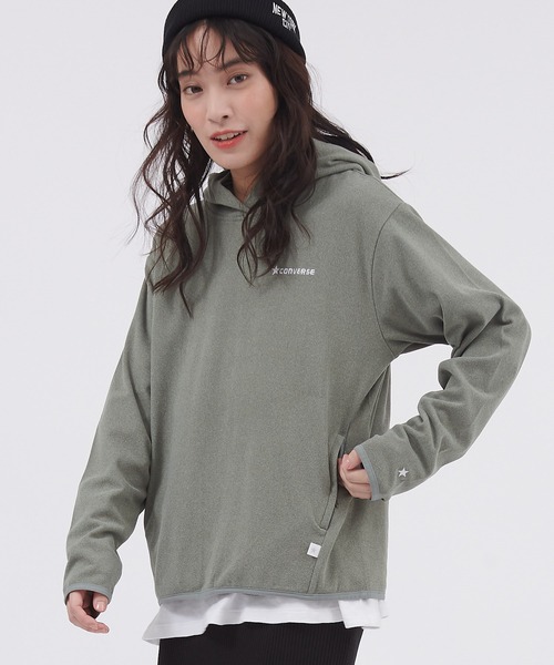 CONVERSE(コンバース)の「CONVERSE/コンバース ストレッチフリースパーカー(パーカー・レディース・ブラック/ブルー/パープル/オフホワイト/カーキ・M/L)」の4枚目の写真