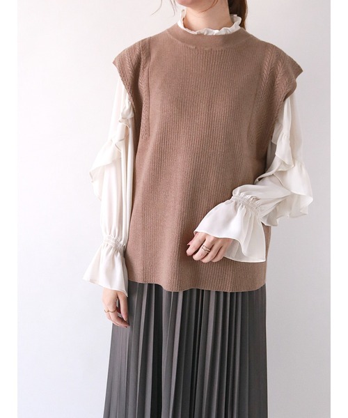 Te chichi(テチチ)の「透かし柄デザインニットベスト(ベスト・レディース・ブラック/ベージュ/ブラウン・フリ-)」の3枚目の写真