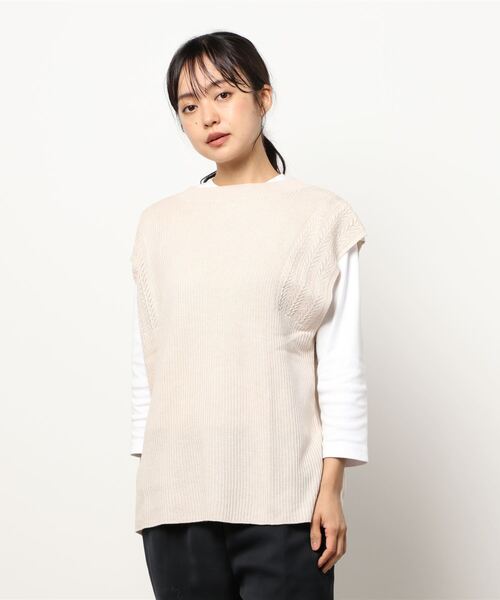 Te chichi(テチチ)の「透かし柄デザインニットベスト(ベスト・レディース・ブラック/ベージュ/ブラウン・フリ-)」の6枚目の写真