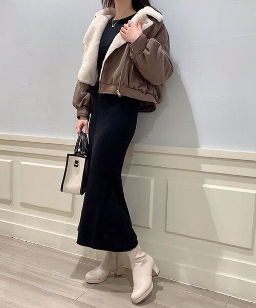 MAJESTIC LEGON（マジェスティックレゴン）の「ふわふわボリュームライダース（ライダースジャケット・レディース・アイボリー/ベージュ/モカ/ブラウン/オフホワイト/ホワイト・SMALL/MEDIUM）」の7枚目の写真