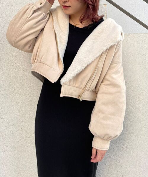 MAJESTIC LEGON（マジェスティックレゴン）の「ふわふわボリュームライダース（ライダースジャケット・レディース・アイボリー/ベージュ/モカ/ブラウン/オフホワイト/ホワイト・SMALL/MEDIUM）」の11枚目の写真