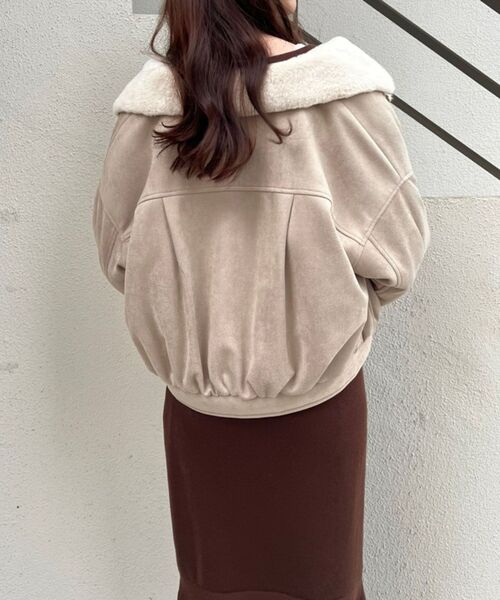 MAJESTIC LEGON（マジェスティックレゴン）の「ふわふわボリュームライダース（ライダースジャケット・レディース・アイボリー/ベージュ/モカ/ブラウン/オフホワイト/ホワイト・SMALL/MEDIUM）」の21枚目の写真