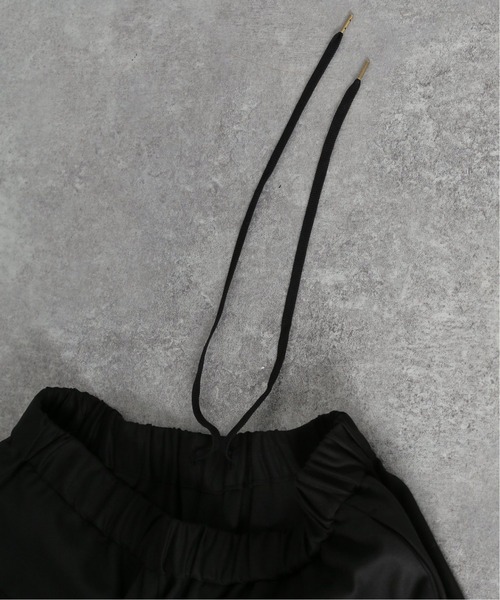 JOURNAL STANDARD(ジャーナルスタンダード)の「TWINSクロップドワイドパンツ(その他パンツ・レディース・ブラウン/ラベンダー/ブラック/イエロー・40/36/34/38)」の20枚目の写真