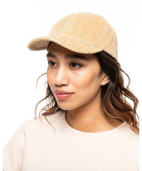 BILLABONG（ビラボン）の「BILLABONG レディース CORDUROY CAP コーデュロイキャップ 【2021年秋冬モデル】/ビラボンコーデュロイローキャップアジャスター付き（キャップ・レディース・ブラック/ベージュ/オフホワイト/ブルー・FREE）」の4枚目の写真