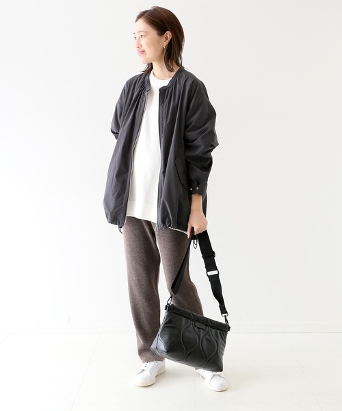 SLOBE IENA（スローブイエナ）の「【LE VERNIS/ル・ベルニ】キルティングクラッチ◆（ショルダーバッグ・レディース・ベージュ/ブラック/カーキ・FREE）」の7枚目の写真