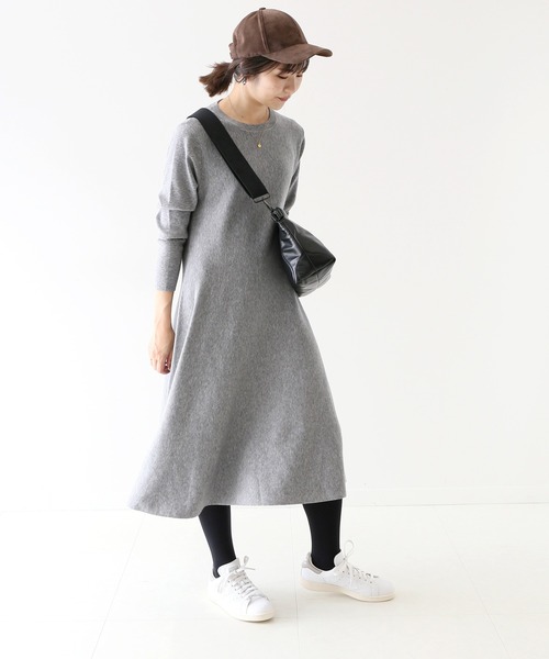 SLOBE IENA（スローブイエナ）の「【LE VERNIS/ル・ベルニ】キルティングクラッチ◆（ショルダーバッグ・レディース・ベージュ/ブラック/カーキ・FREE）」の12枚目の写真